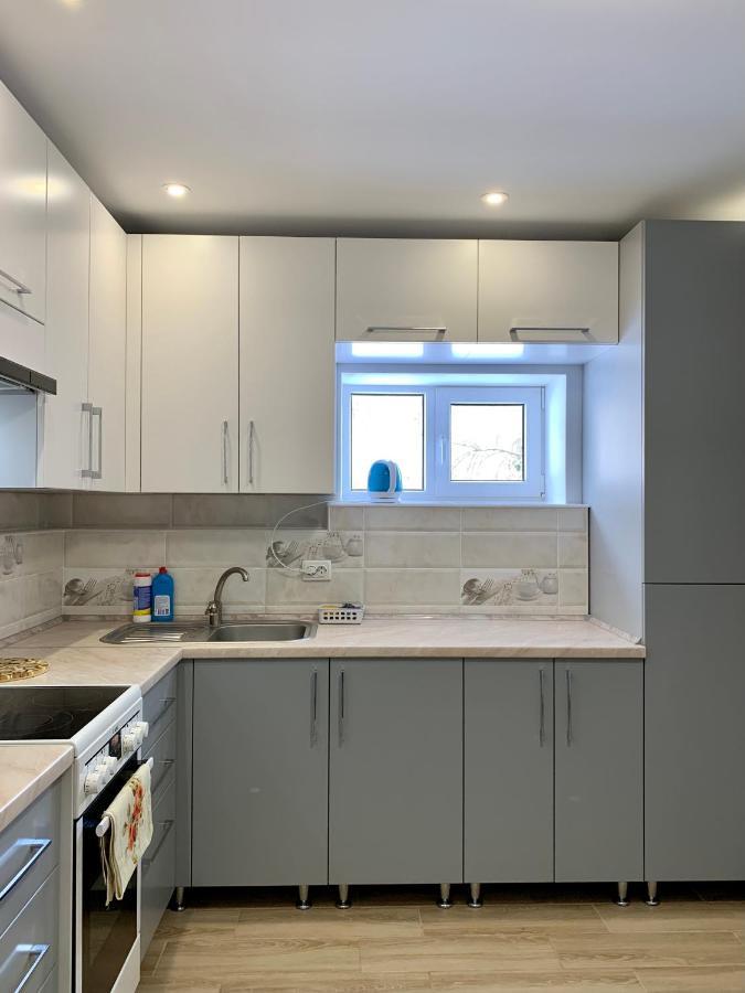 Underhills House Apartment Яремче Екстериор снимка