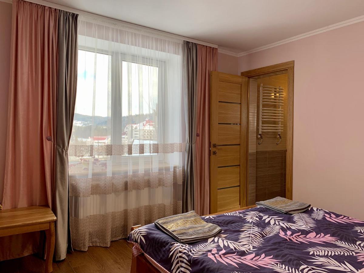 Underhills House Apartment Яремче Екстериор снимка