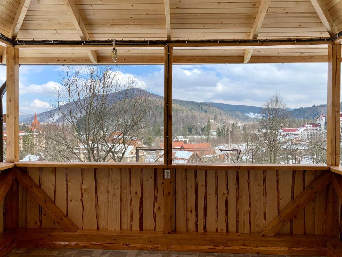 Underhills House Apartment Яремче Екстериор снимка