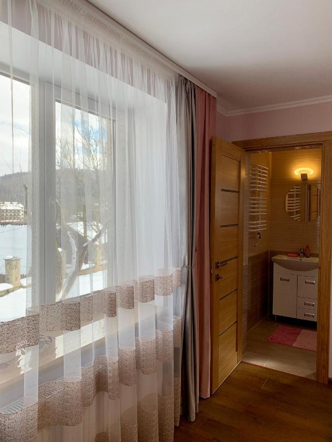 Underhills House Apartment Яремче Екстериор снимка