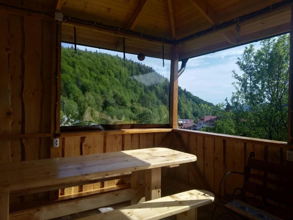 Underhills House Apartment Яремче Екстериор снимка